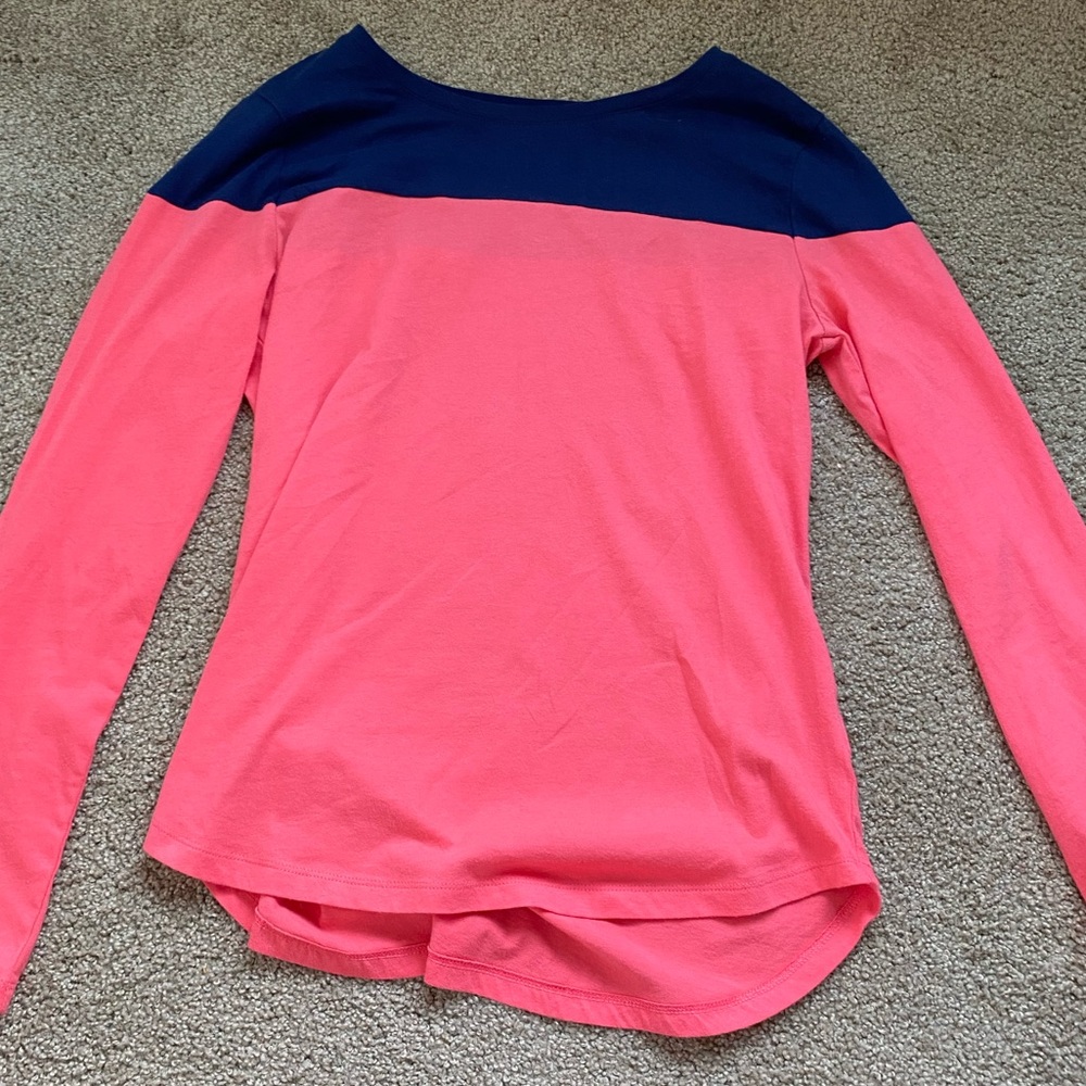 Women’s Old Navy orange/ blue medium longsleeve